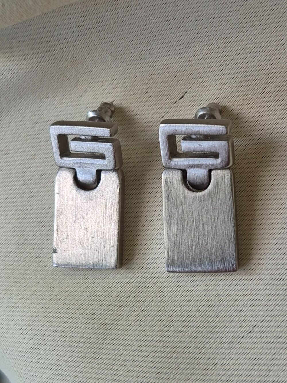 RARE Vintage Givenchy Bijoux Brushed Silver Tone G Logo Rectangle Drop Earrings